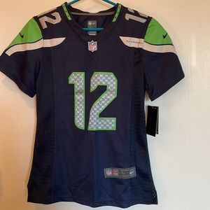 NWT Seattle Seahawks by NFL players